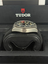 Carica l'immagine nel visualizzatore di Gallery, Tudor Pelagos LHD Titanium 25610TNL year 2021 full set
