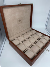 Carica l&#39;immagine nel visualizzatore di Gallery, Box luxury porta orologi Biondo 15 posti marrone
