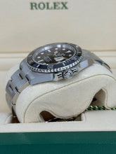 Carica l&#39;immagine nel visualizzatore di Gallery, Rolex Submariner Date 126610LN year 2024 full set LIKE NEW
