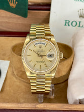 Carica l&#39;immagine nel visualizzatore di Gallery, Rolex Day-Date 36 18K yellow gold ref. 18038 year 1980 full set
