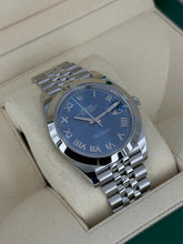 Carica l'immagine nel visualizzatore di Gallery, Rolex Datejust 41 ref. 126300 year 2020 full set

