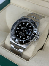 Carica l'immagine nel visualizzatore di Gallery, Rolex Submariner Date 126610LN year 2022 full set
