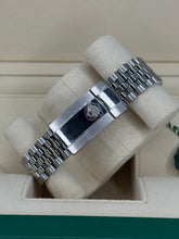 Carica l'immagine nel visualizzatore di Gallery, Rolex Datejust 36mm ref. 126234 year 2019 full set
