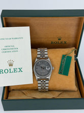 Carica l'immagine nel visualizzatore di Gallery, Rolex Datejust 36mm Dial Tapisserie ref. 16220 year 1991 full set
