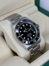 Carica l&#39;immagine nel visualizzatore di Gallery, Rolex Submariner Date 126610LN year 2025 full set NEW

