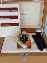 Carica l'immagine nel visualizzatore di Gallery, Omega Seamaster Planet Ocean ref. 23232462101001 year 2012 full set
