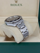 Carica l&#39;immagine nel visualizzatore di Gallery, Rolex Submariner Date 116610LN year 2020 full set
