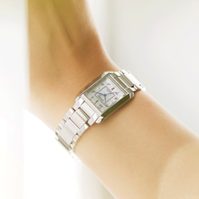 Carica l&#39;immagine nel visualizzatore di Gallery, Citizen Lady L square EW5600-87D
