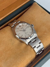 Carica l'immagine nel visualizzatore di Gallery, Rolex Oyster Precision silver Linen dial ref. 6426 year 1971

