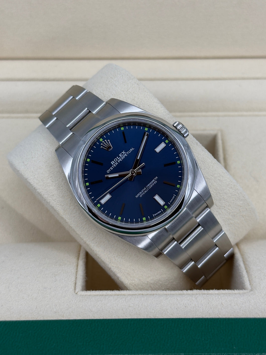 Rolex Oyster Perpetual 114300 year 2019 full set