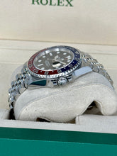 Carica l&#39;immagine nel visualizzatore di Gallery, Rolex GMT-Master II Pepsi 126710BLRO 2019 FULL SET
