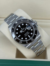 Carica l'immagine nel visualizzatore di Gallery, Rolex Submariner Date 126610LN year 2025 full set
