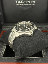 Carica l'immagine nel visualizzatore di Gallery, Tag Heuer Acquaracer calibre 5 500M ref. WAJ2110 year 2012 full set
