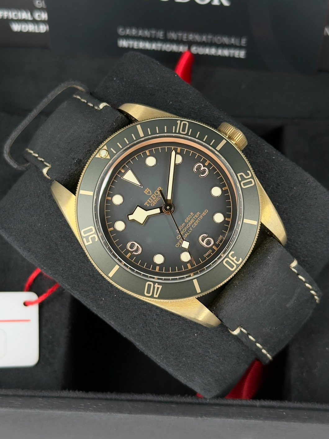 Tudor Black Bay Bronze 79250BA year 2023 full set LIKE NEW