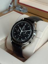 Carica l'immagine nel visualizzatore di Gallery, Omega Speedmaster Professional Moonwatch ref. 38705031
