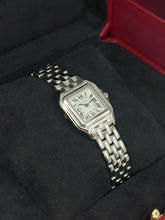 Carica l'immagine nel visualizzatore di Gallery, Cartier Panthère small WSPN0013 year 2026 full set LIKE NEW
