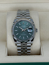 Carica l&#39;immagine nel visualizzatore di Gallery, Rolex Datejust 36mm mint green Dial ref. 126234 year 2025 full set NEW
