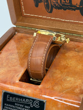 Carica l&#39;immagine nel visualizzatore di Gallery, Eberhard &amp; Co. Tazio Nuvolari 18K yellow gold ref. 30047/C full set
