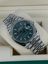 Carica l&#39;immagine nel visualizzatore di Gallery, Rolex Datejust 36mm mint green Dial ref. 126234 year 2025 full set NEW
