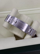 Carica l&#39;immagine nel visualizzatore di Gallery, Rolex Submariner Date 116610LN year 2014 full set
