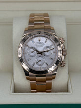 Carica l'immagine nel visualizzatore di Gallery, Rolex Daytona sundust baguette dial ref. 116505 year 2022 full set
