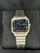 Carica l'immagine nel visualizzatore di Gallery, Cartier Santos Medium Blue Dial WSSA0063 year 2026 full set LIKE NEW
