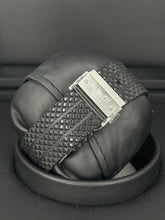 Carica l'immagine nel visualizzatore di Gallery, Hublot Big Bang Carbon fiber dial ref. 301.SB.131.RX full set

