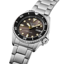 Carica l&#39;immagine nel visualizzatore di Gallery, Seiko 5 Sports Automatico 38mm SRPL79K1
