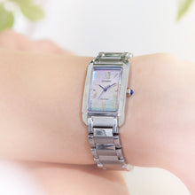 Carica l&#39;immagine nel visualizzatore di Gallery, Citizen Lady Eco-Drive EW5620-55N

