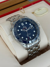 Carica l&#39;immagine nel visualizzatore di Gallery, Omega Seamaster diver 300M ref. 21230412003001 year 2024 full set
