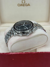 Carica l'immagine nel visualizzatore di Gallery, Omega Speedmaster Reduced 35105000 year 2008 full set
