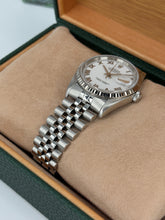 Carica l&#39;immagine nel visualizzatore di Gallery, Rolex Datejust ref. 16234 year 2004 full set
