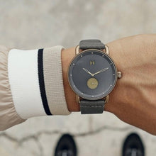 Carica l'immagine nel visualizzatore di Gallery, Orologio MVMT Uomo Revolver in Acciaio D-MR01-BROGR
