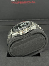 Carica l&#39;immagine nel visualizzatore di Gallery, Omega Speedmaster Moonwatch 31030425001001 full set LIKE NEW
