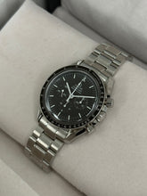 Carica l'immagine nel visualizzatore di Gallery, Omega Speedmaster moonwatch 3570.50.00 year 2000 full set
