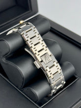 Carica l&#39;immagine nel visualizzatore di Gallery, Audemars Piguet Royal Oak Jumbo 15202 year 2021 FULL SET
