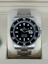 Carica l'immagine nel visualizzatore di Gallery, Rolex Submariner Date 126610LN year 2026 full set LIKE NEW
