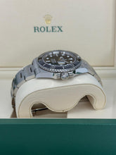 Carica l'immagine nel visualizzatore di Gallery, Rolex Submariner Date 126610LN year 2025 full set
