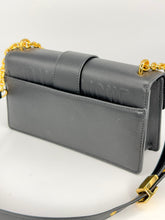 Carica l&#39;immagine nel visualizzatore di Gallery, Borsa Dior 30 Montaigne East-West con catena
