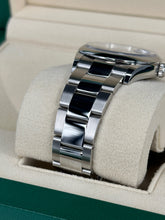 Carica l&#39;immagine nel visualizzatore di Gallery, Rolex Datejust 36 ref 126200 year 2023 full set like new
