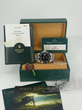 Carica l'immagine nel visualizzatore di Gallery, Rolex Submariner Date 16610 year 2003 full set

