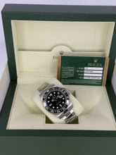 Carica l'immagine nel visualizzatore di Gallery, Rolex GMT-Master II 116710LN year 2011 full set
