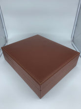 Carica l&#39;immagine nel visualizzatore di Gallery, Box luxury porta orologi Biondo 15 posti marrone
