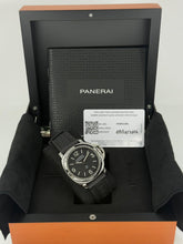 Carica l'immagine nel visualizzatore di Gallery, Panerai Luminor Base Logo PAM01086 year 2022 full set
