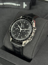 Carica l'immagine nel visualizzatore di Gallery, Omega Speedmaster Professional Moonwatch ref. 38735031
