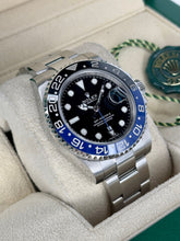 Carica l&#39;immagine nel visualizzatore di Gallery, Rolex GMT-Master II “Batman” 116710BLNR year 2017 full set
