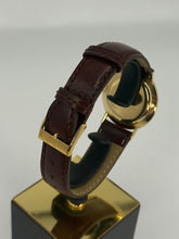 Carica l&#39;immagine nel visualizzatore di Gallery, Longines a carica manuale con cassa in oro giallo 18 KT 34mm
