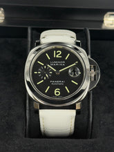 Carica l'immagine nel visualizzatore di Gallery, Panerai Luminor Marina Automatic PAM00104 year 2009 full set
