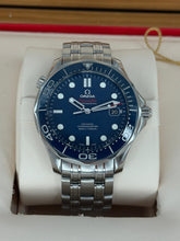 Carica l&#39;immagine nel visualizzatore di Gallery, Omega Seamaster diver 300M ref. 21230412003001 year 2024 full set
