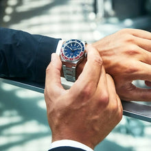 Carica l&#39;immagine nel visualizzatore di Gallery, Citizen Serie 8 GMT Mechanical automatico NB6030-59L
